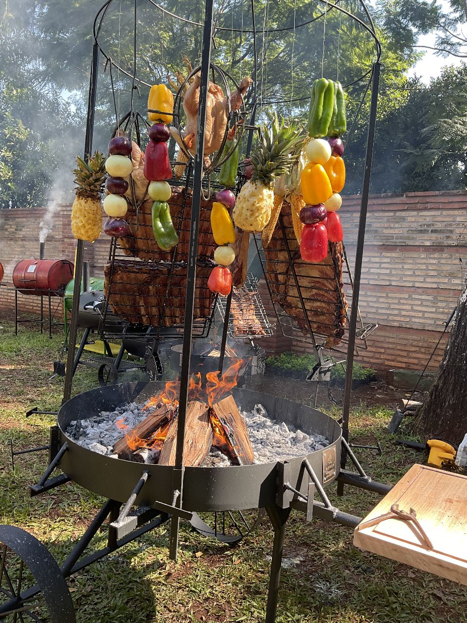 PARRILLA TIPO CARRETILLA