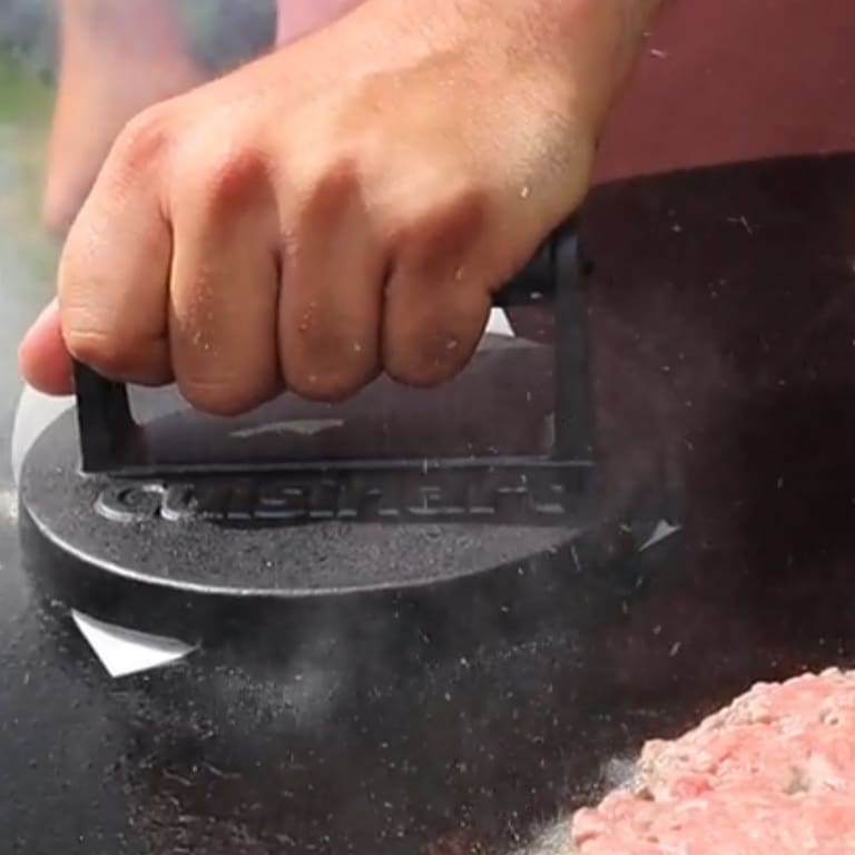 CARNE PRENSADA PARA HAMBURGUESAS CASERAS